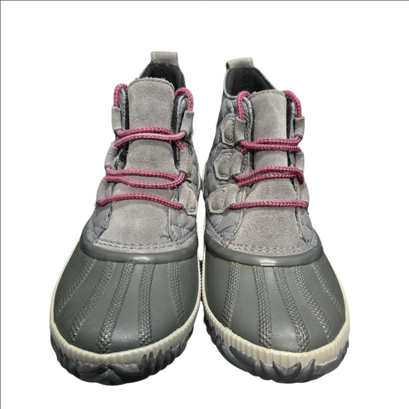 Sorel Out N About Quilted Ankle Rain Duck Boots Gray Leather Rubber Women’s 7 - Picture 2 of 16